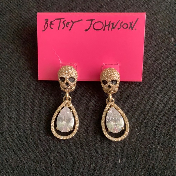 Betsy Johnson Skull/Crystal Earrings